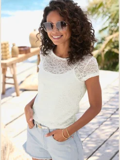 T-shirt en dentelle encolure ronde