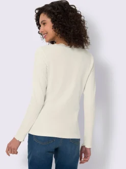 T-shirt en v look original et romantique