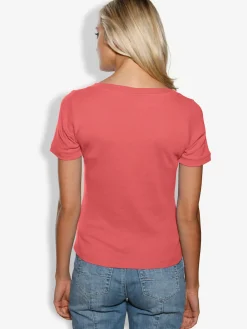 T-shirt grande encolure carrée