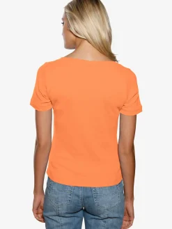 T-shirt grande encolure carrée