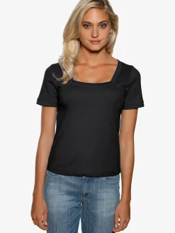 T-shirt grande encolure carrée