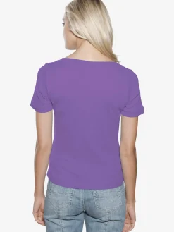 T-shirt grande encolure carrée