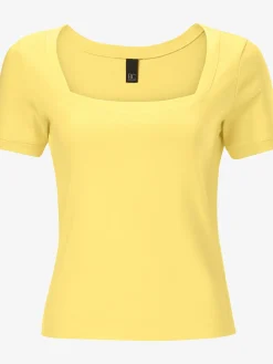 T-shirt grande encolure carrée