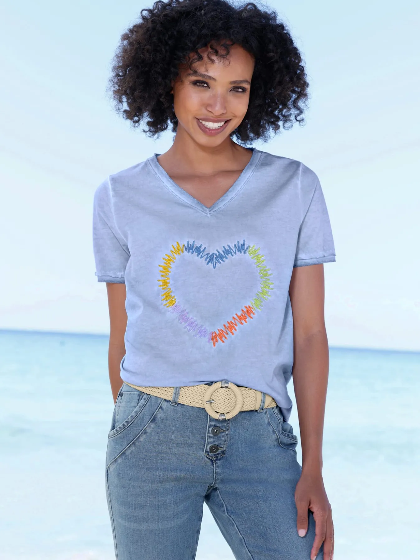 T-shirt jolie broderie