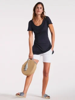 T-shirt long superbes détails en dentelle à l'encolure