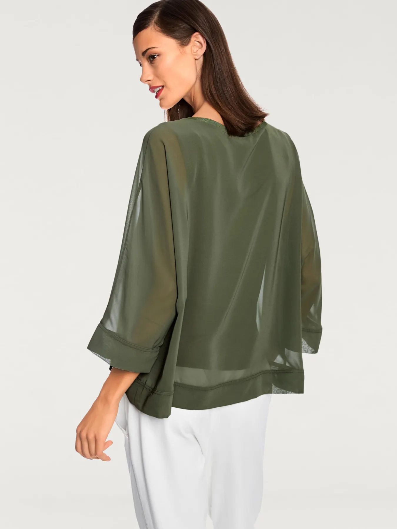 T-shirt look ample tendance
