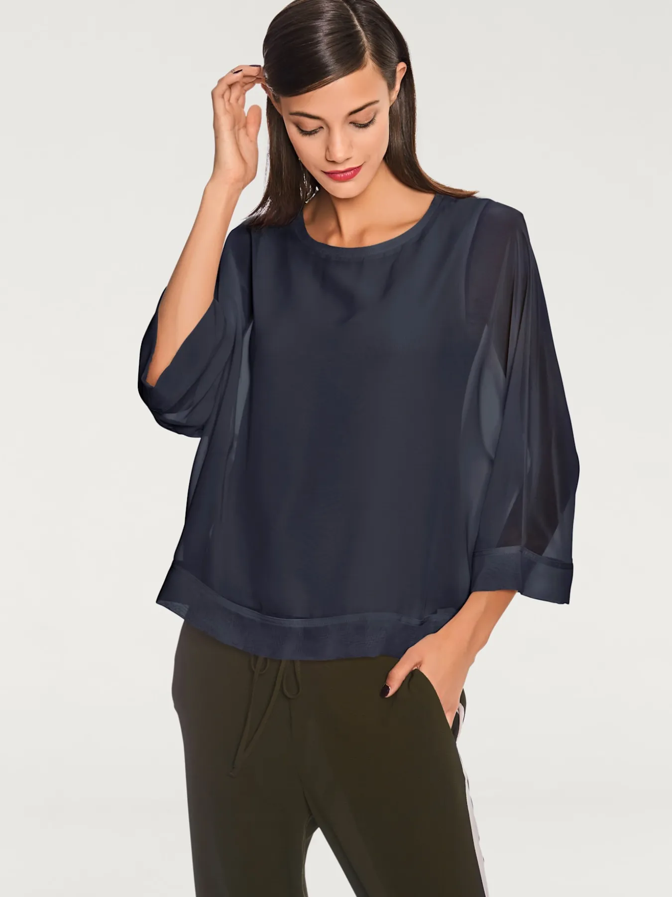 T-shirt look ample tendance