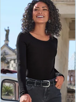 T-shirt manches longues dentelle florale délicate à l'encolure ronde