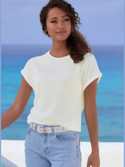 T-shirt matière structurée douce et peu froissable