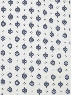 T-shirt patte de boutonnage avec boutons légèrement brillants