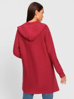 Veste à capuche en tricot motif tricoté avantageux