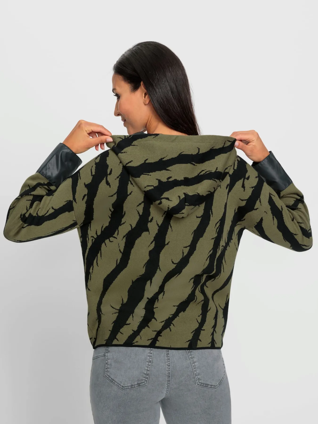 Veste à capuche en tricot mélange de matières tendance