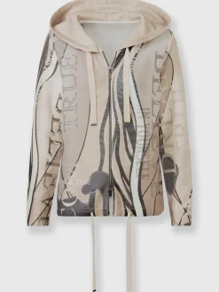 Veste à capuche en tricot motif maille moderne