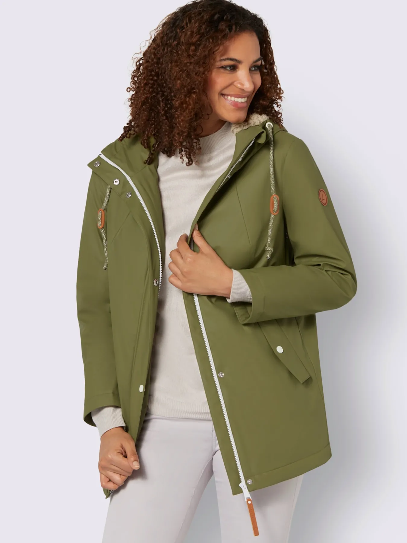 Veste capuche à coulisse et stoppeurs