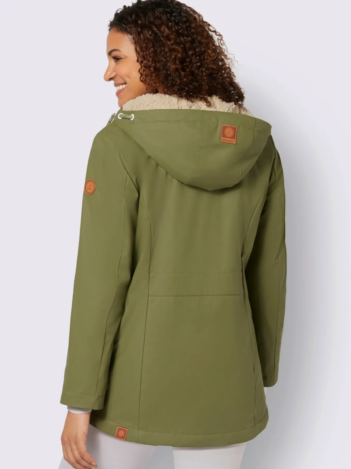 Veste capuche à coulisse et stoppeurs