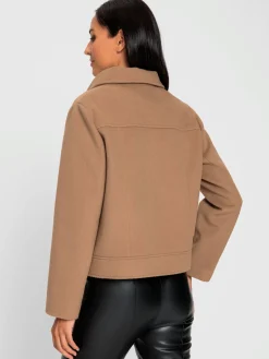 Veste courte qualité douce et moelleuse