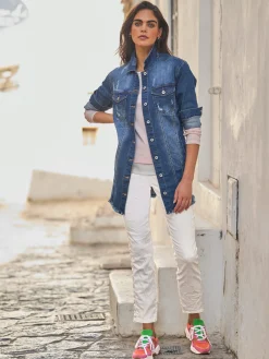 Veste en jean effet « destroy » tendance