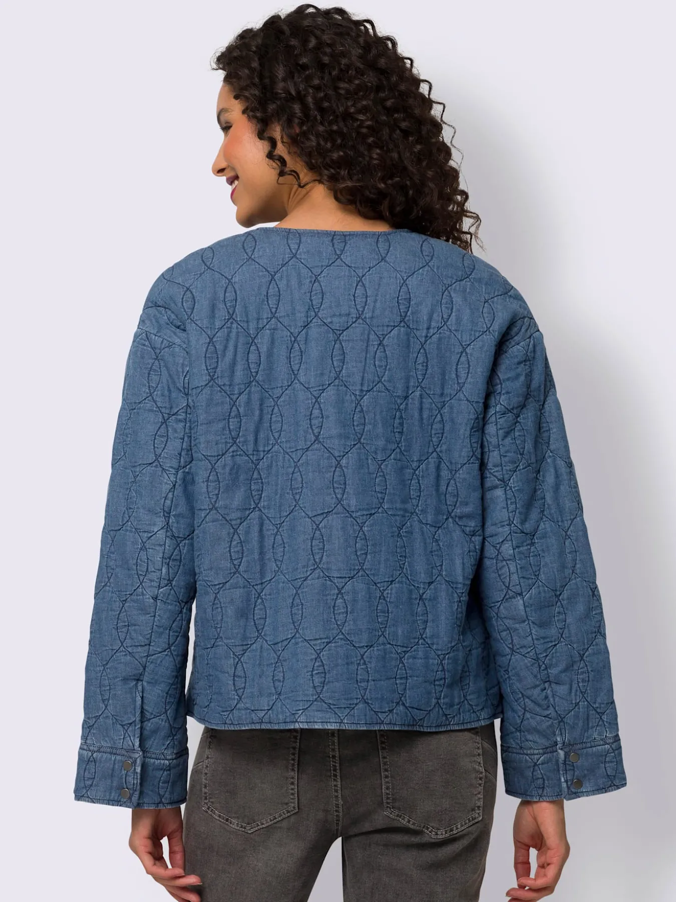 Veste en jean piquage tendance