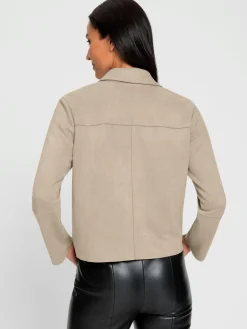 Veste en synthétique bords ouverts modernes