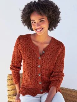Veste en tricot ajouré motif ajouré intégral