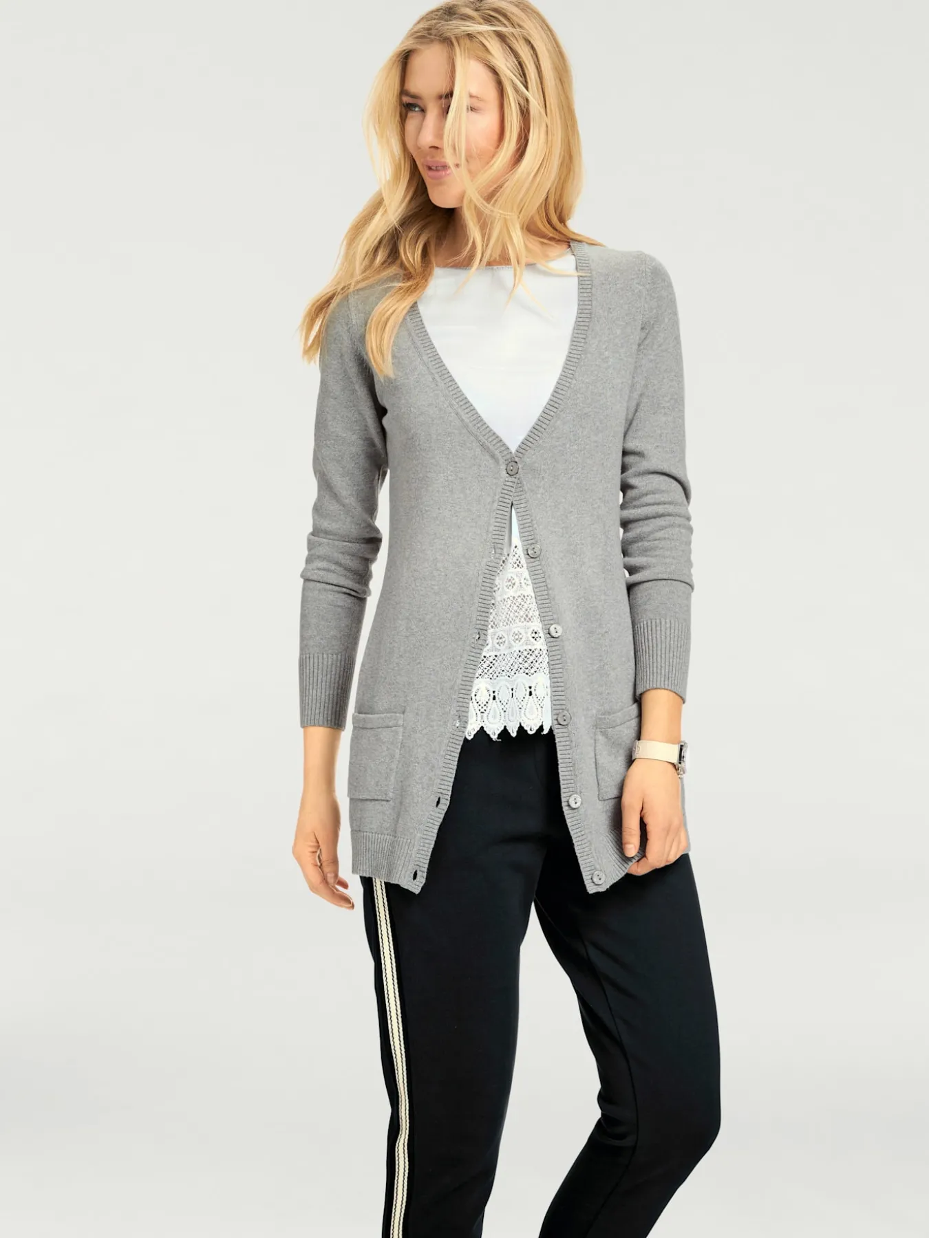 Veste en tricot fin basique incontournable, détails côtelés tendance