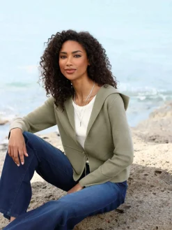 Veste en tricot fin capuche tendance