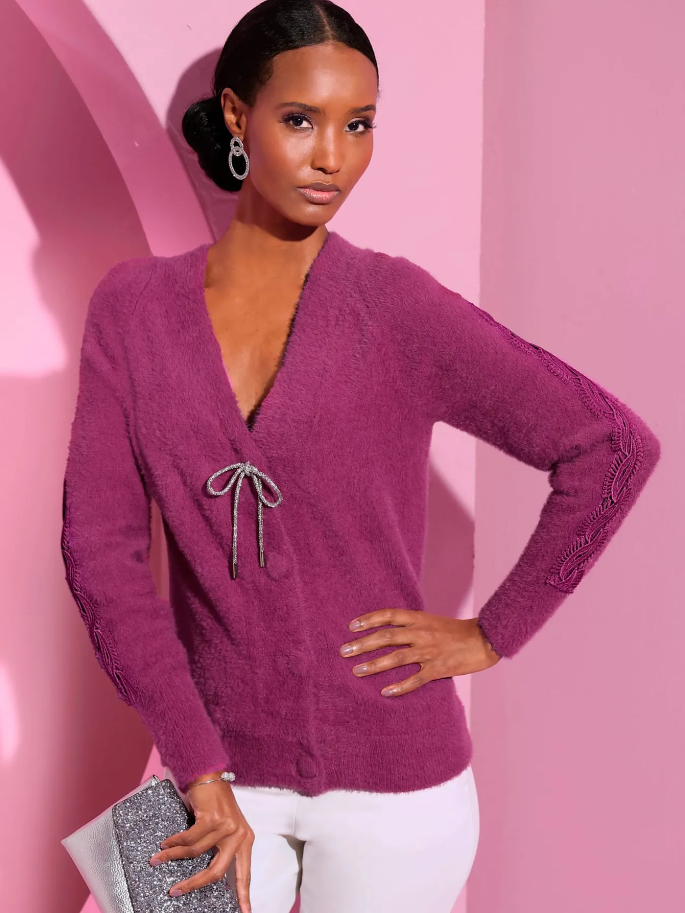 Veste en tricot fin encolure en v dégagée