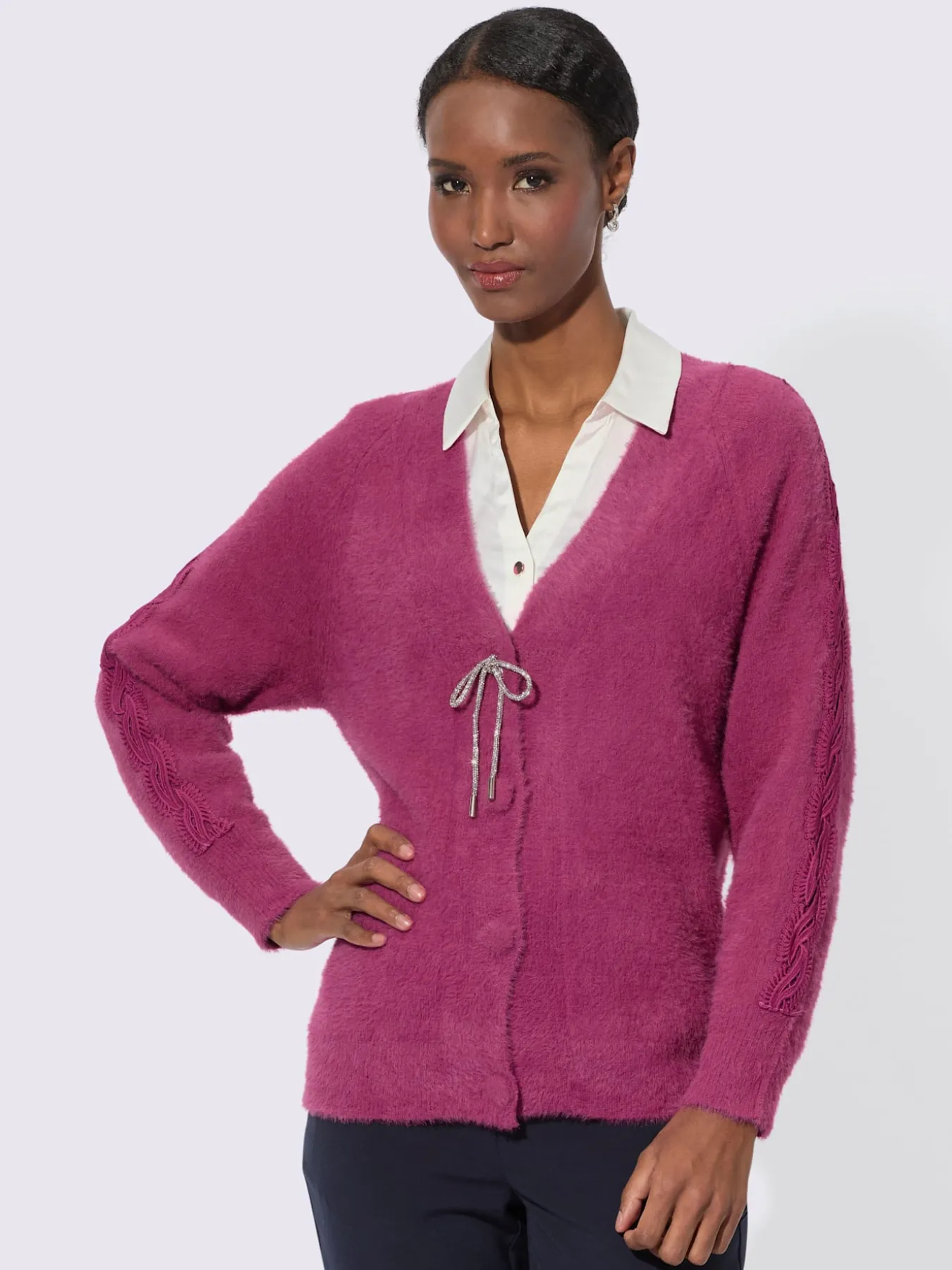 Veste en tricot fin encolure en v dégagée