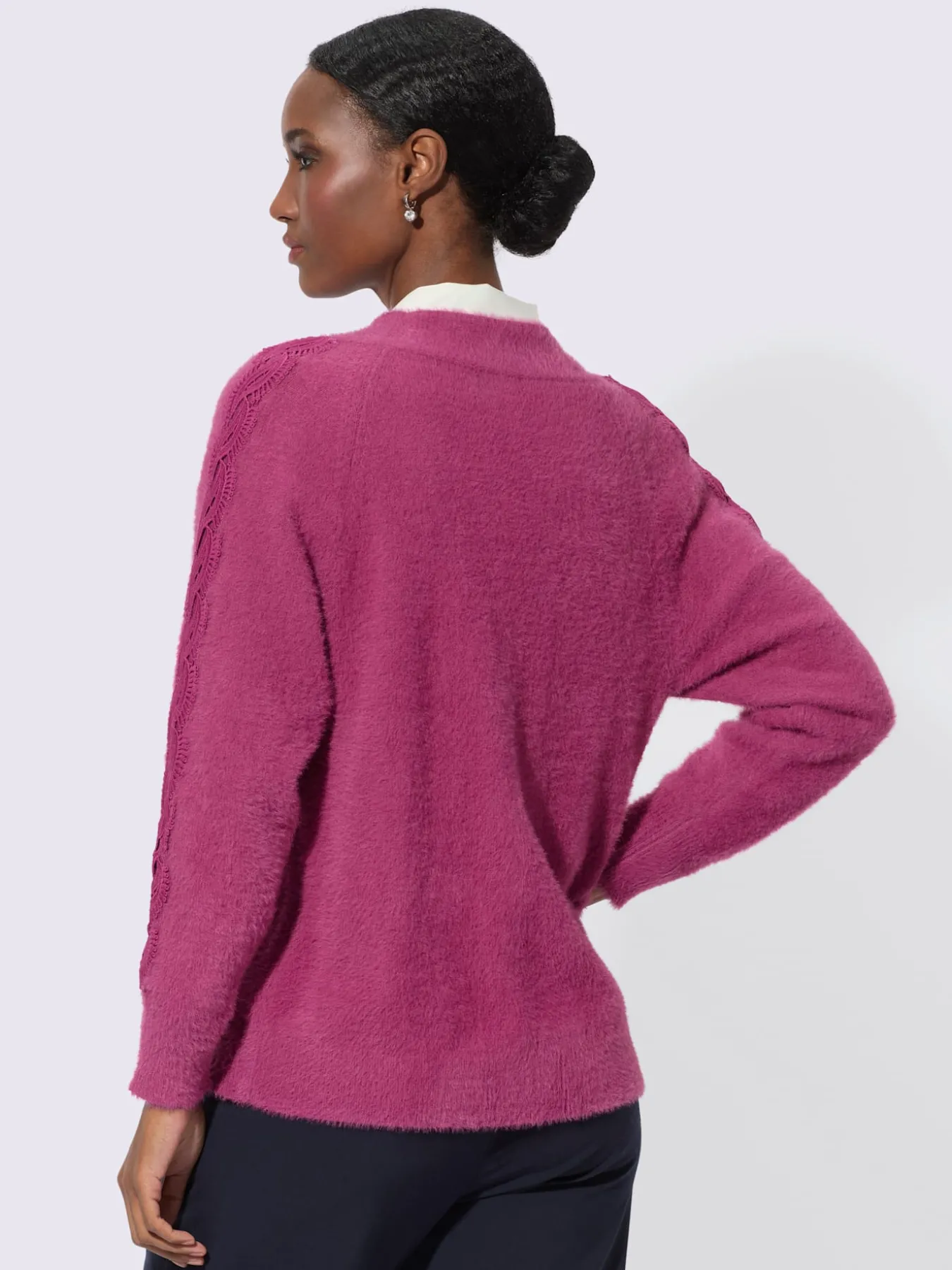 Veste en tricot fin encolure en v dégagée