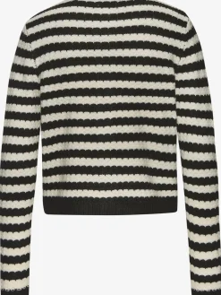 Veste en tricot rayures tendance
