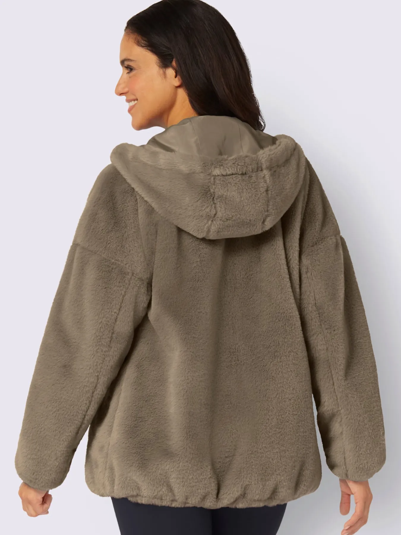 Veste imitation fourrure allure tendance
