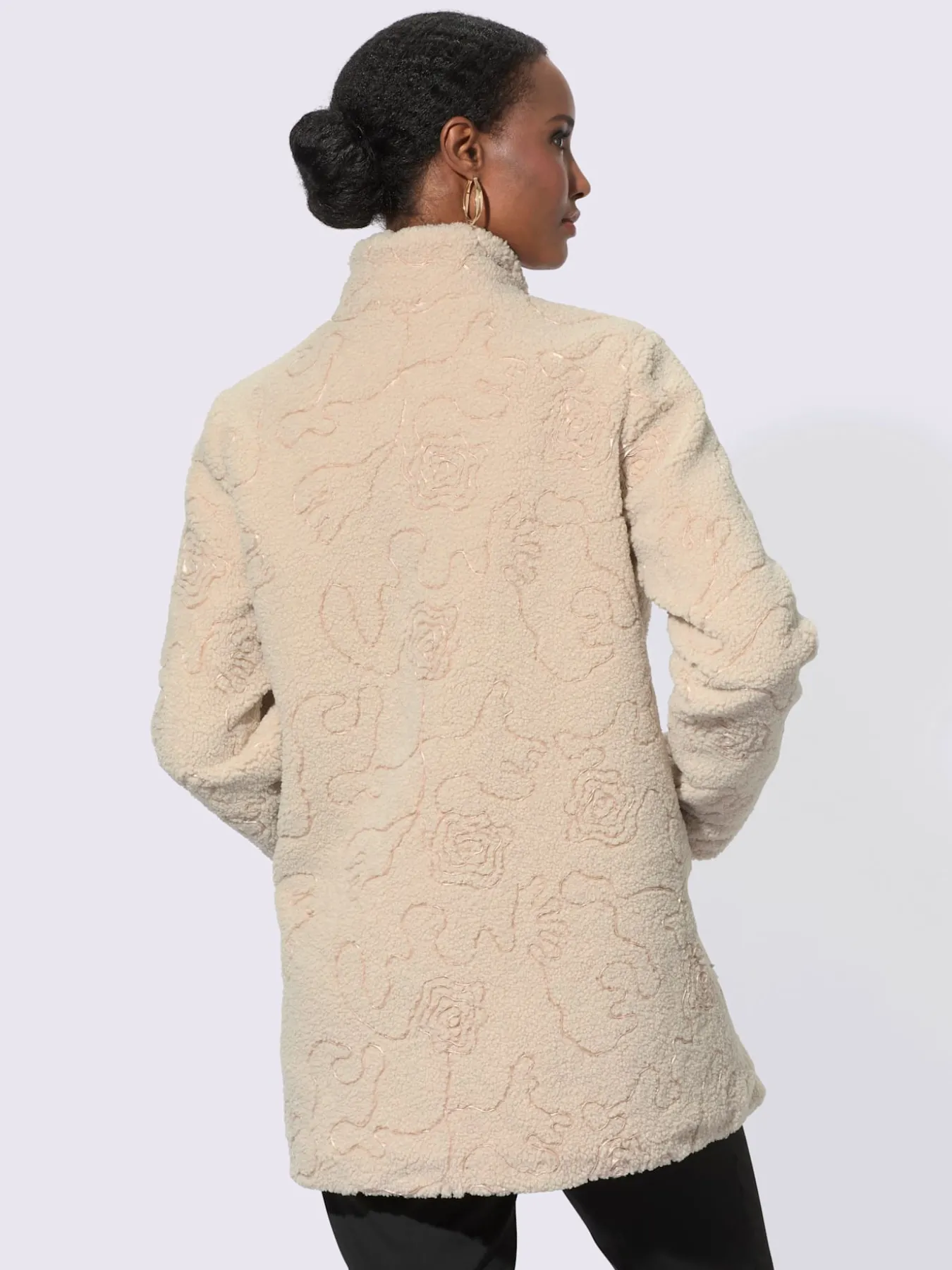 Veste imitation fourrure coupe en a affinante