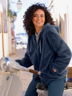 Veste imitation fourrure allure tendance