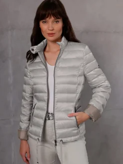 Veste légère en duvet superbe qualité légèrement brillante