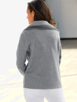 Veste polaire traitement contre les bouloches