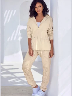Veste sweat confortable à capuche